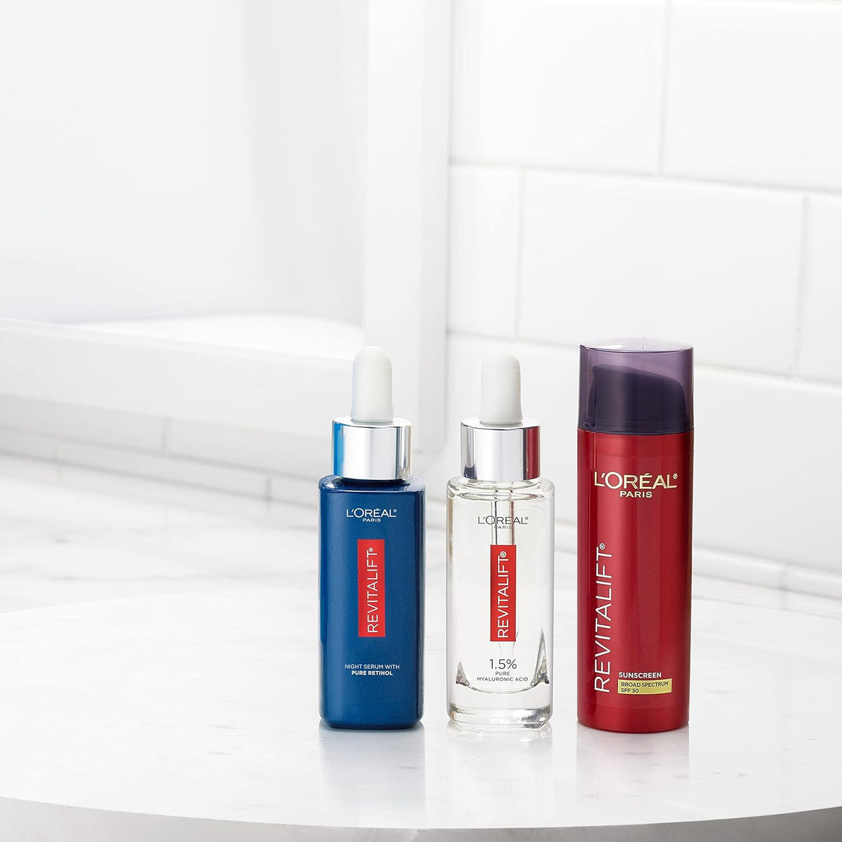 L'OREAL PARIS Skincare Revitalift Triple Power Anti-Aging Face Moisturizer with Pro Retinol, Hyaluronic Acid & Vitamin C to reduce wrinkles, firm and brighten skin, 1.7 Oz - (Packaging May Vary)